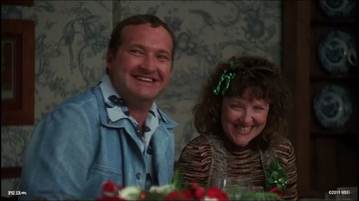 Turkey cutting scene from Christmas Vacation except it's The Thing