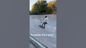 Frontside five o grind