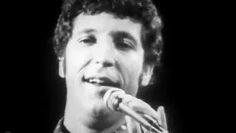 Tom Jones & The Squires at the Hilton Special Marc...