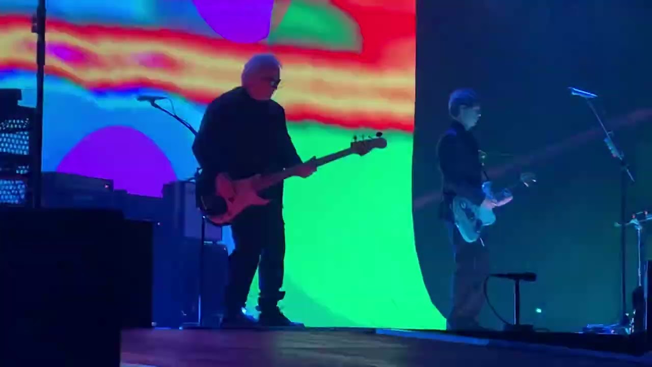 Indochine - Intro Showtime - Arena Tour - Orléans Arena - February 11th 2025