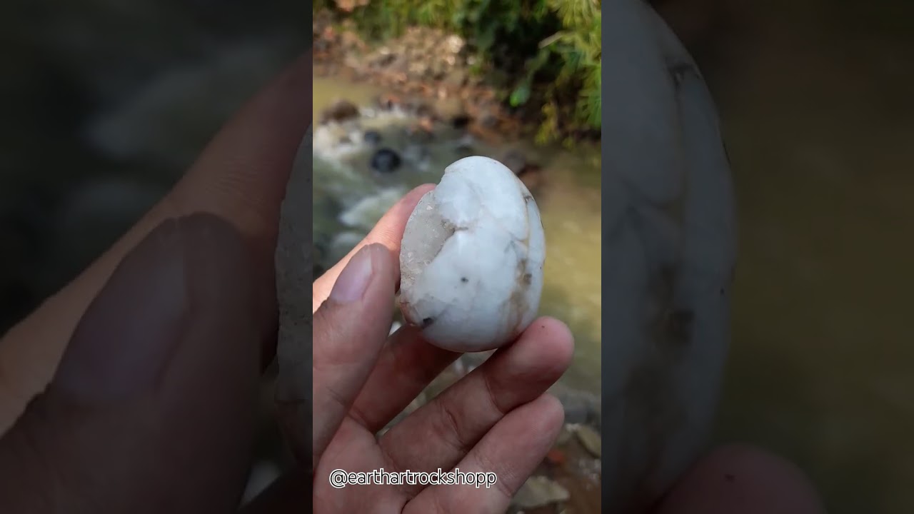 love white eeg Druzy 