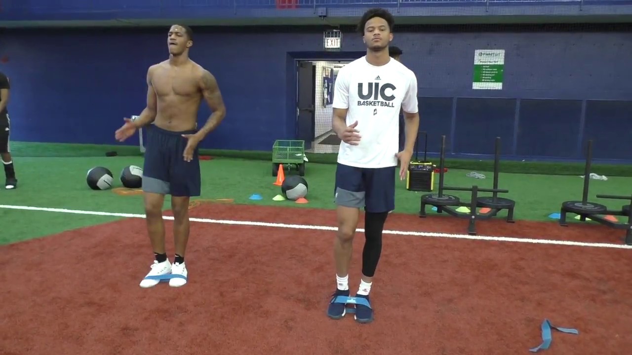 2018 UIC Basketball: Bigger. Faster. Stronger.