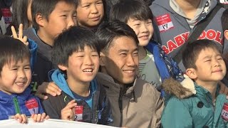 香川サンタが宮城訪問  子どもにプレゼント
