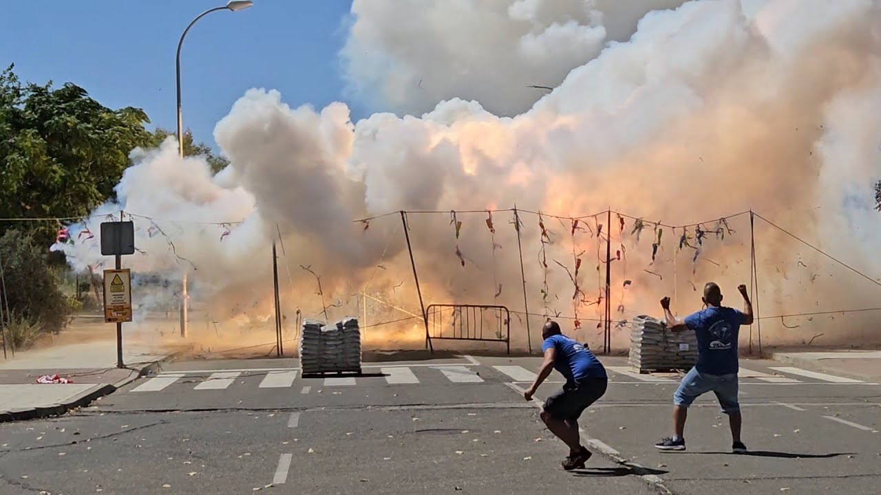 Mascleta Valmojado 6-9-2025 Pirotecnia del Mediterráneo 