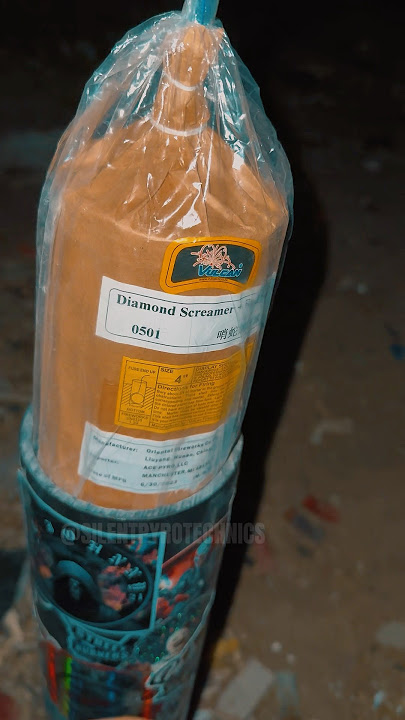 4” VULCAN DIAMOND SCREAMER   RED STARS [DEMO] #fireworks #pyro #vulcan #pyrotechnics #scream