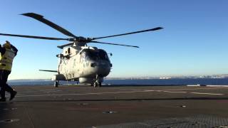 Royal Navy Merlin Mk2 HMS Bulwark