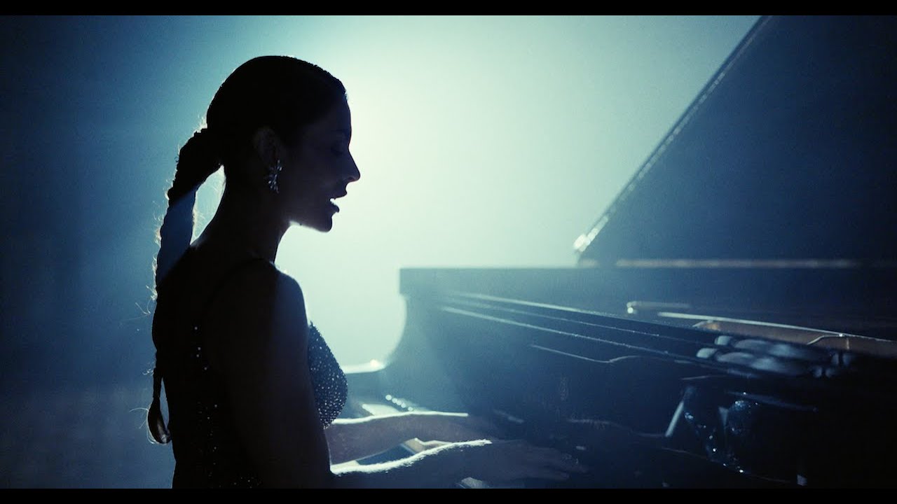 María León - Amor a Destiempo