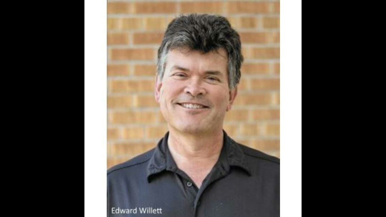 Shaping Worlds in SciFi and Fantasy with Author Edward Willett on Book Lights