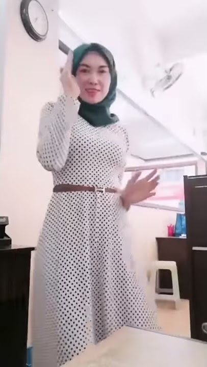 Jilbob tante d kantor