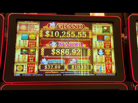 Carnival Mardi gra Emeril‘s bistro # carnivalshorts #shortvideo # cruisevideo # Frenchquarter