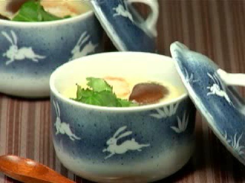 How to Make Chawanmushi (Steamed Egg Custard with Chicken and Shrimp Recipe) | Cooking with Dog