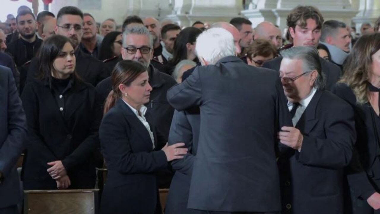 Mattarella ai funerali di Stato dei tre carabinieri morti nel Veronese
