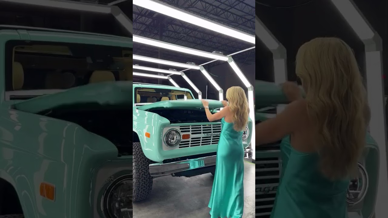 🩵Tiffany Blue Modern Classic🩵 - YouTube