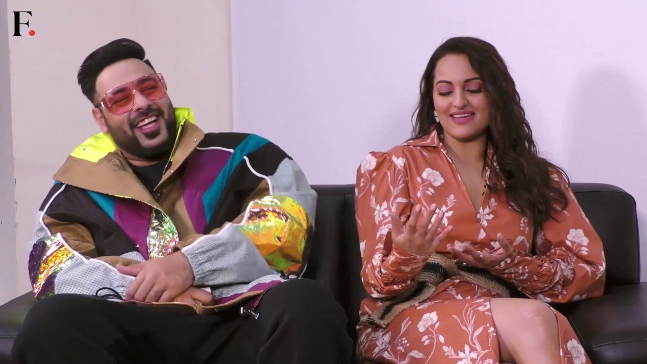 Sonakshi reveals the first time she received sex education and what she did  after signing | SHOWSHA - YouTube