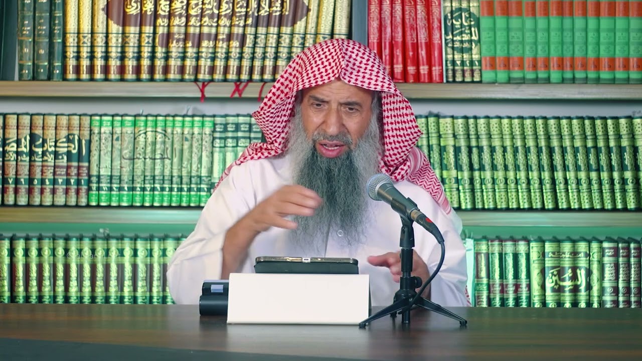 ما حكم تصوير العروسين صورًا خاصة بشرط حذفها بعد التصوير؟