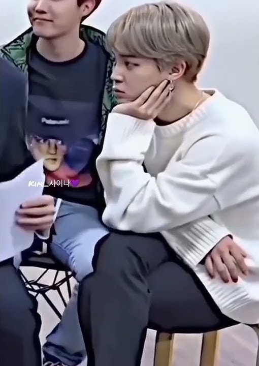 Vmin indirect kiss 😘😘💜💜
