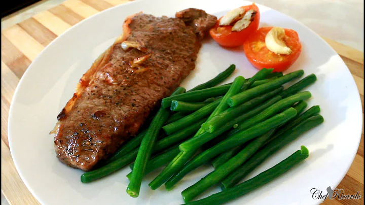 Garlic Sirloin Steak Beef Served With Fine Beans [...