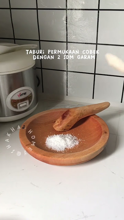 Tips membersihkan cobek baru berbahan kayu | cobek kayu jangan dicuci menggunakan sabun❌ #shorts