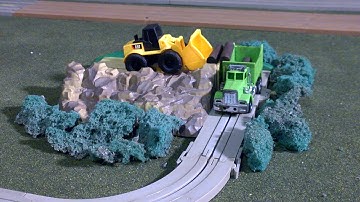 Tyco US1 custom front loader loading logs