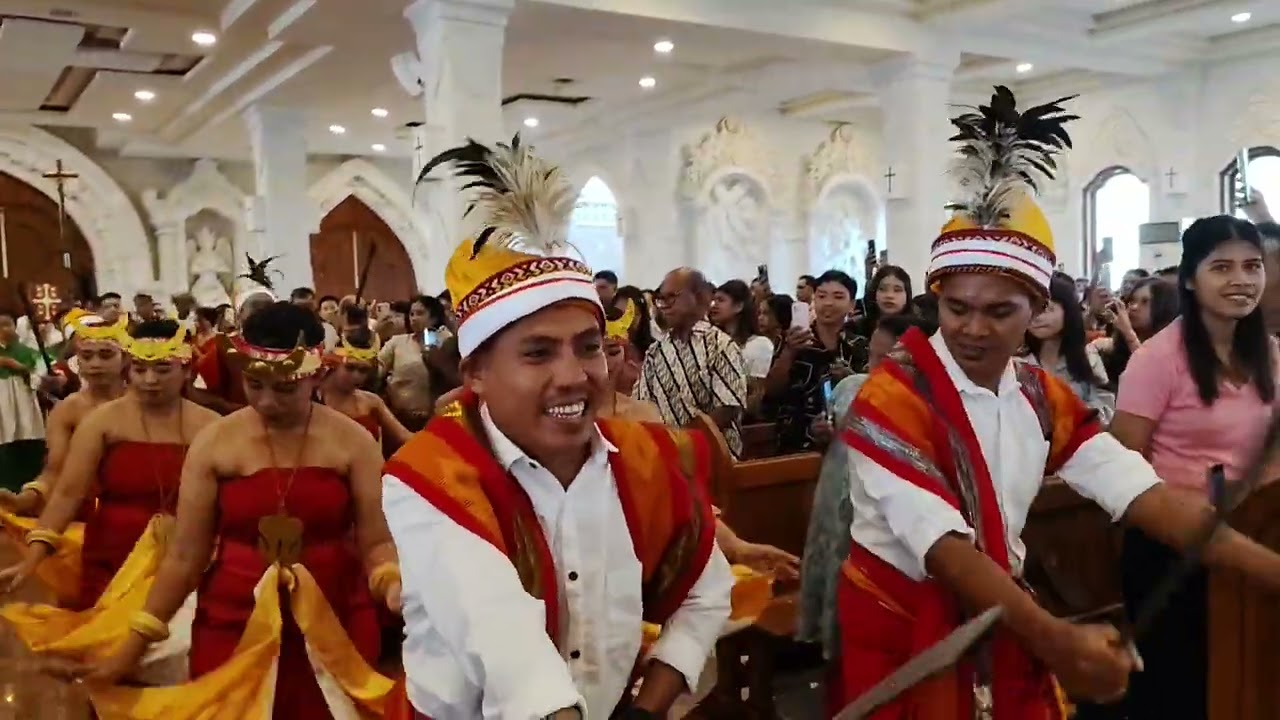 Burru Mori - Misa Inkulturasi Sumba 2025 Gereja Katedral Denpasar