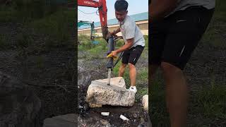 Rock splitting machine, hydraulic splitting machine #rockmachine #automobile #machinerychannel #tool