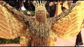 Billy Porter arrives at 2019 Met Gala Red carpet