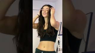 Download Lagu Motive x Promiscuous - Charli D'Amelio MP3