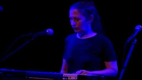 Meredith Monk: Scared Song live at Joe
