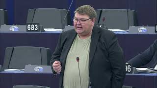 Peter Lundgren EU debates CO2 emission standards for cars at the European Parliament