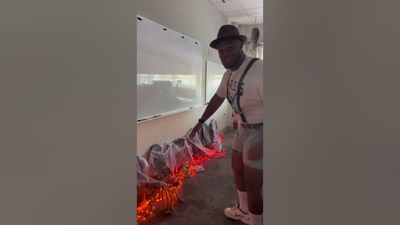 Spooky 👻 MTV Cribs Style Tour of Bucs Oline Room with Guard Nick
