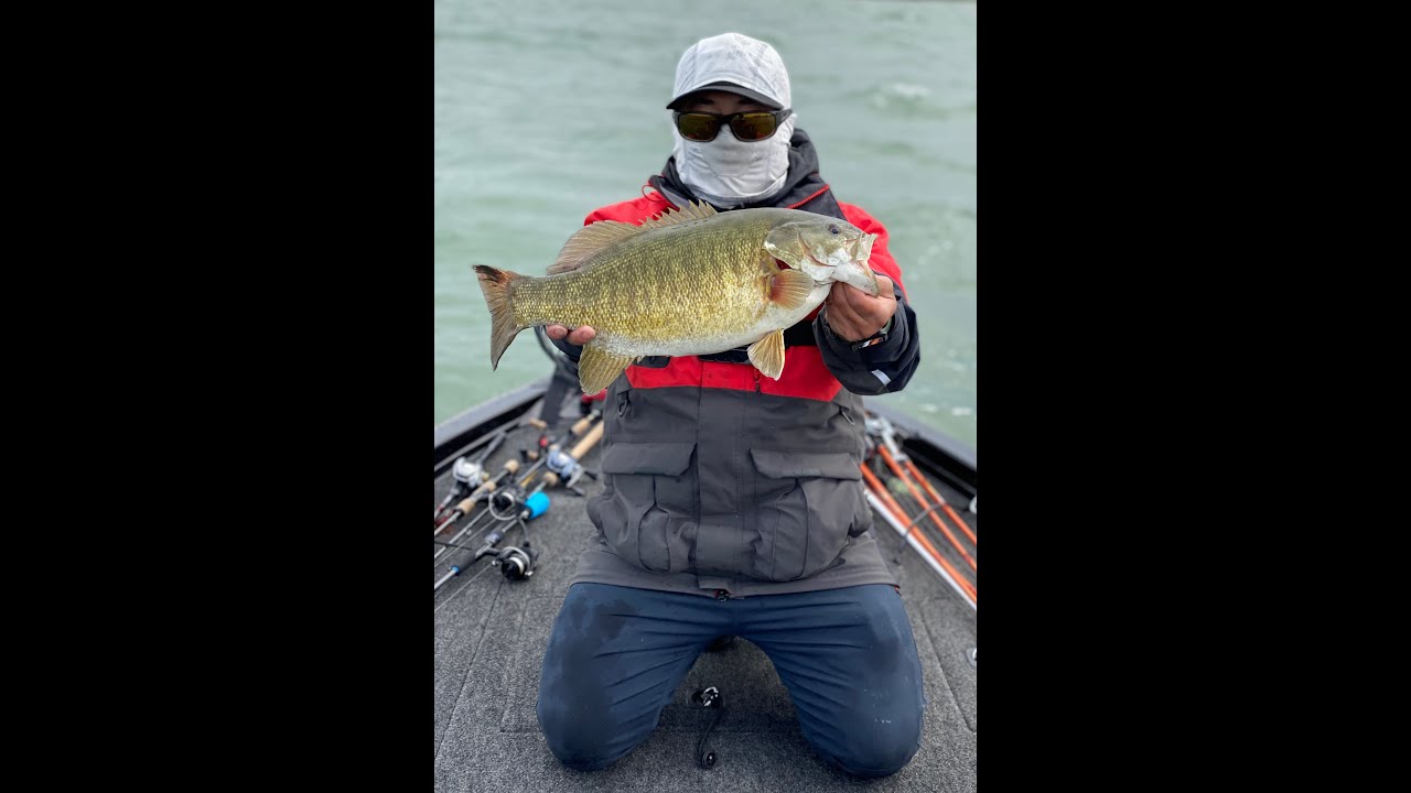 FINESSE HAIR JIG FISHING FOR SMALLMOUTH YouTube