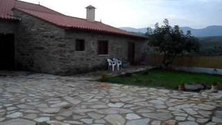 Casa Rústica Transmontana reconstruida no Séc. XXI.