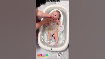 Is Bathing Your Newborn a Challenge? The Baby Bather Seat is the Perfect Solution!#shorts