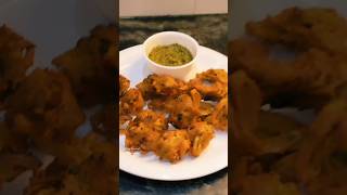 Pakora😋#pakora #teatimesnacks #yt #shortvideo #viralshorts #youtubeshorts #trending #reels #shorts
