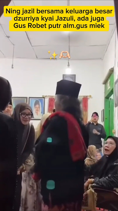 Ning jazil bersama keluarga besardzurriya kyai Jazuli, ada jugaGus Robet putranya gus miek #ploso