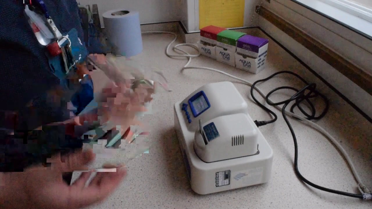 Aqualab aw measurement process of food samples. YouTube