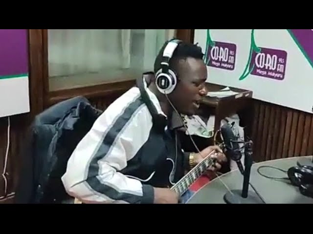 Waithaka Wa Jane Mugithi & Ngogoyo Latest Live Performance Alongside Joy Wa Macharia At Coro FM 💯🔥 class=