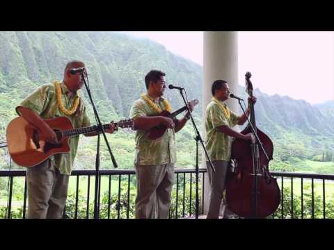Holunape - Ka Hui Holo Pa'u / Holo Lio (HiSessions.com Acoustic Live!)