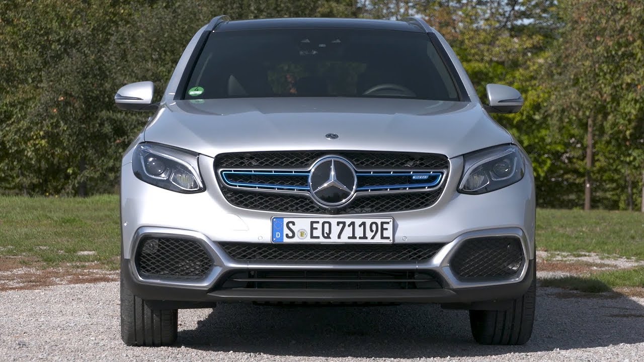 2019 Mercedes Benz Glc F Cell Hydrogen Fueled Suv Iridium Silver 2019 Mercedes Benz Glc F Cell Hydrogen Fueled Suv Iridium Silver Driving Interior Exterior