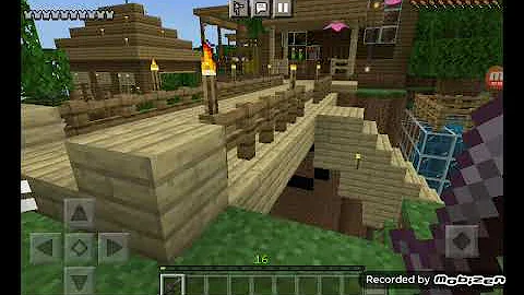 Jackson/Angela Pickens plays Minecraft