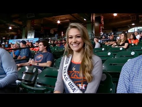 MLB | Girls moments Baseball