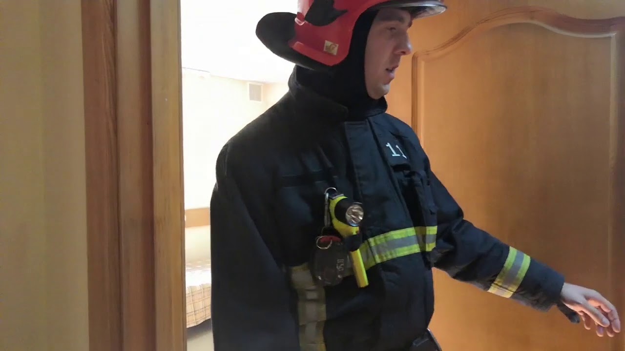 ⁣Видеоурок №3 Действия при пожаре в помещении