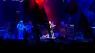 Video-Miniaturansicht von „Neil Young - Glastonbury 2009 - Rockin In The Free World part 1“