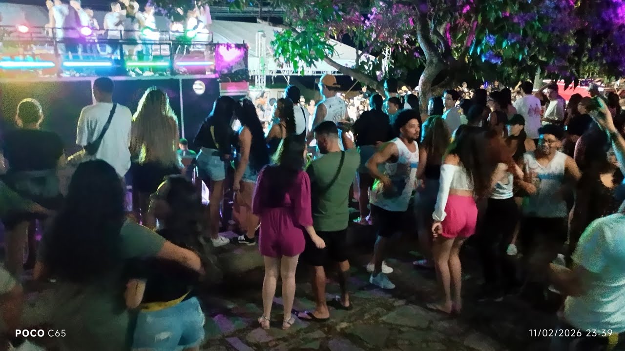 Dtna😻. Carnaval🎉🎊🥳 2026 em Diamantina/MG😍. Em 11.02.2026.🙋🏾‍♂️➕👩🏽‍🦱🍬🍻🥳🤣