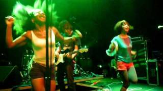 The Go! Team - Doing It Right (Live at Mosaic Music Festival 2010)