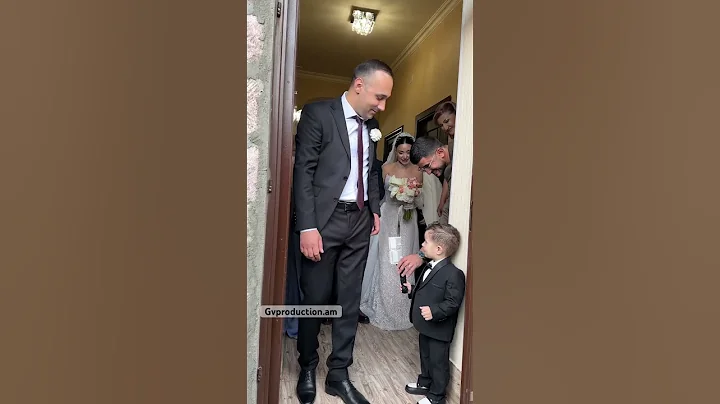 Հրաշք փոքրիկը 😍 Armenian wedding tradition #wedding #bride #traditional #shorts