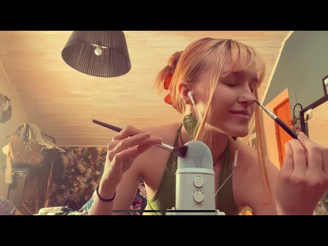 ASMR ~ Mic Brushing, Liquid Sounds And Whispering (Some Tapping And Scratching)