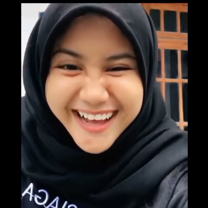 Story wa cewek joget cewek jilbab cantik