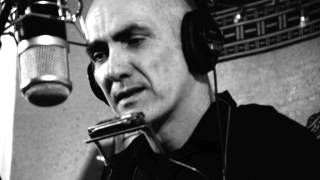 Paul Kelly - "To Her Door" (Jet City Stream Session) chords