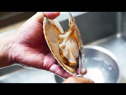 Makanan jalanan Jepang - kerang raksasa makanan laut